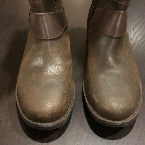 UGG Dayle Tall Boots - Picture 2 of 10